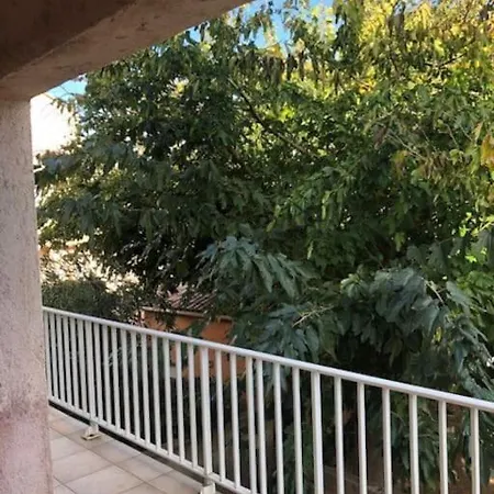 T3 Vue Apartment Conca